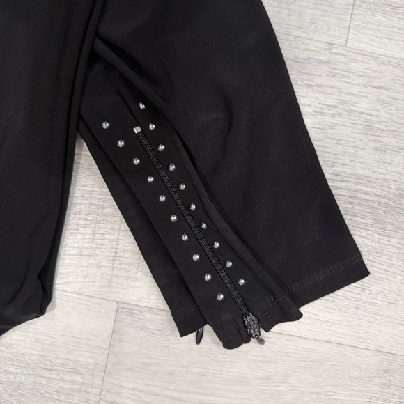 Bali Corp Leggings Size M with Stud Accents - Made in Canada - Picture 12 of 12